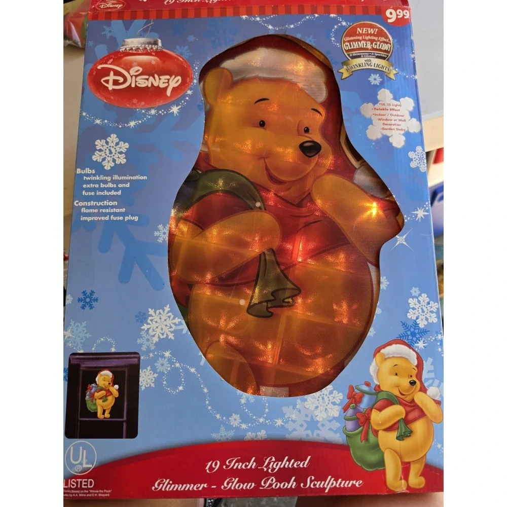 Disney Christmas Lighted Glimmer Glow Sculpture Winnie the Pooh 19